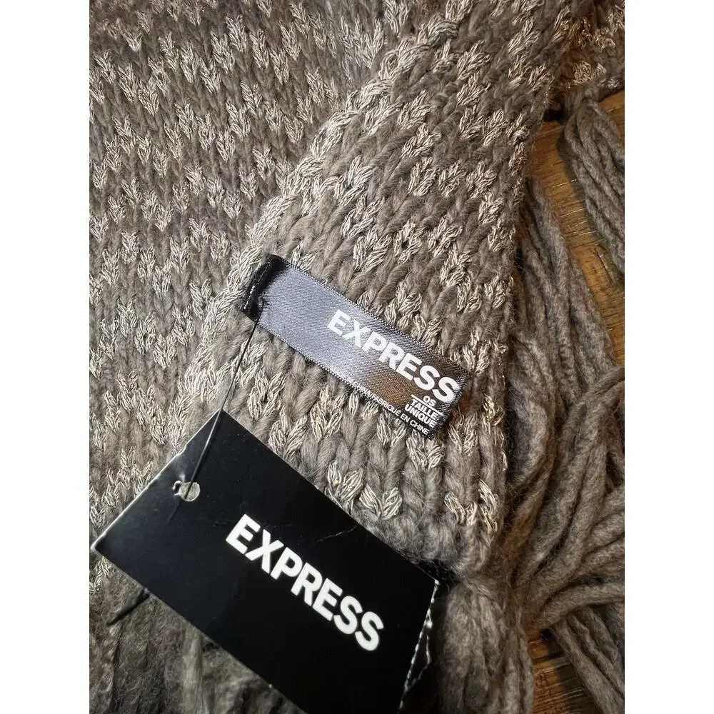 Express Women’s Knit Scarf NWT Gold Embellishments Some Snags Fringe On Ends